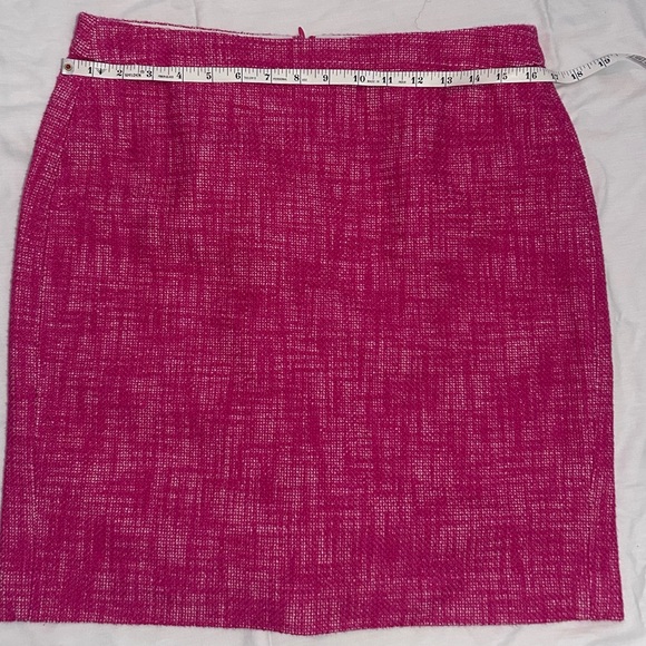 Banana Republic Pink Blazer & Skirt Set - Picture 4 of 8